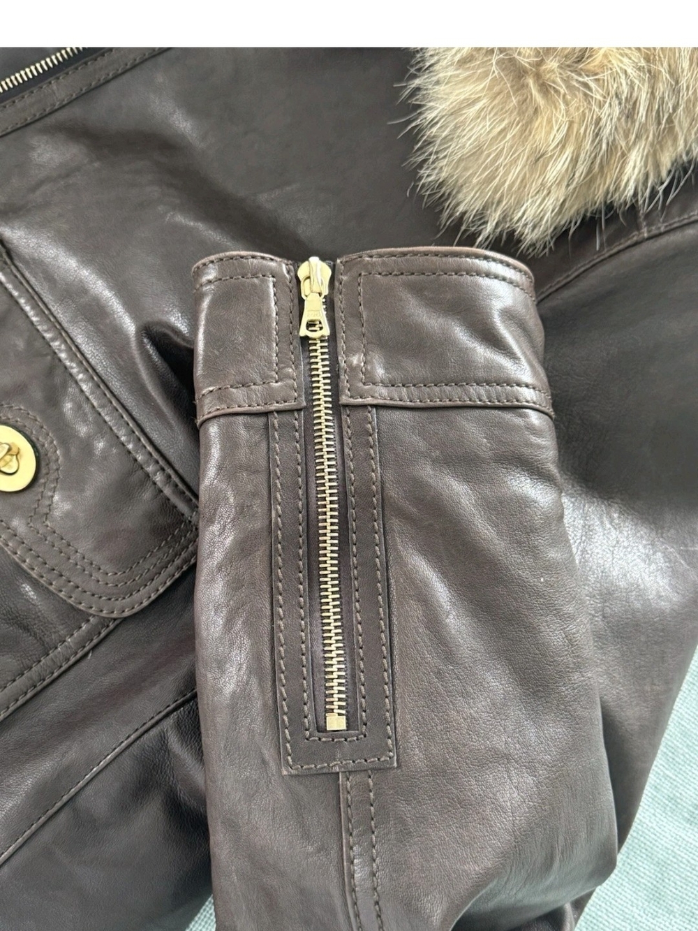 RARE Vintage Coach 2006 Legacy Leather Bomber Jacket Turnlock Fur 10 Fits 8 - Picture 9 of 15
